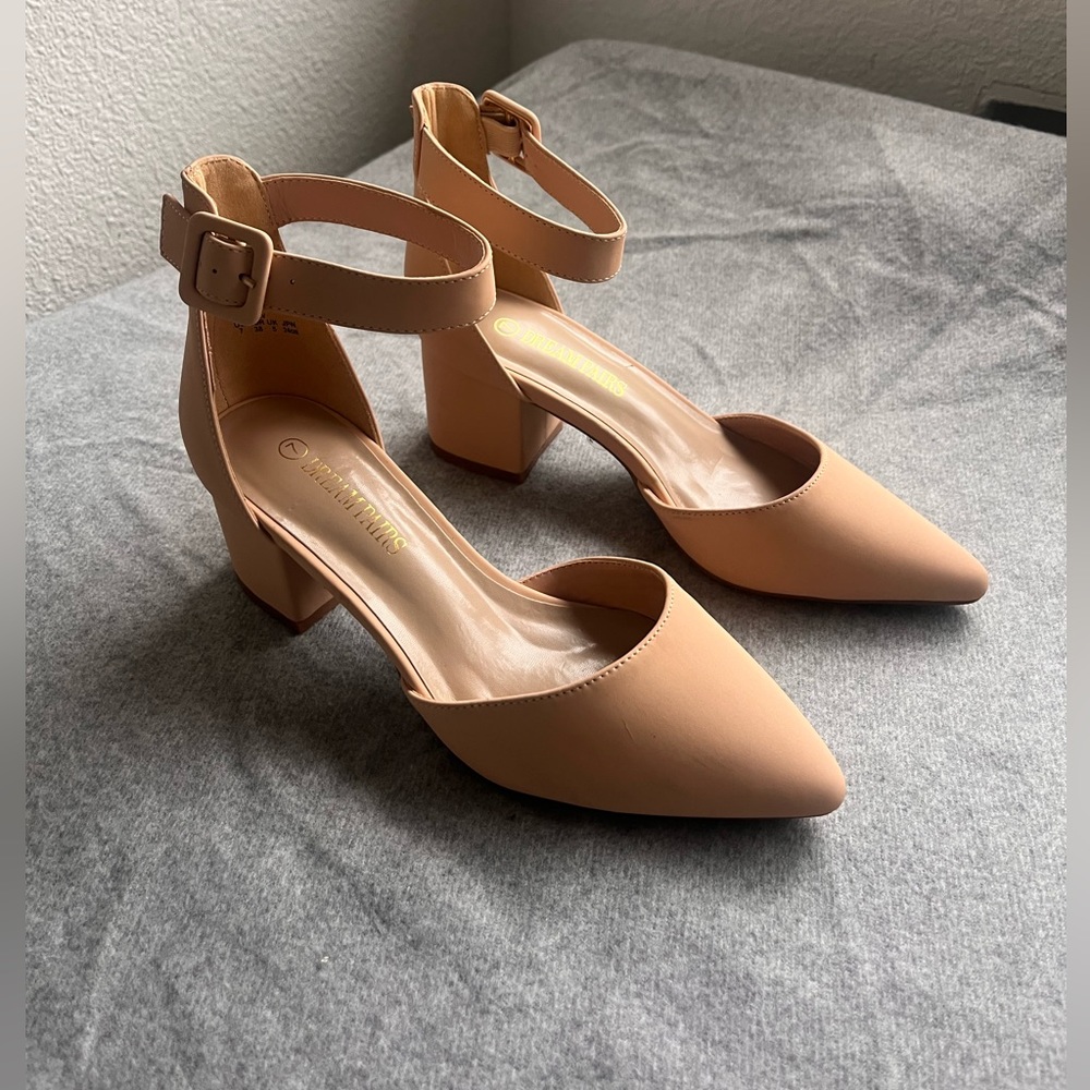 Dream Pairs Block Heel Sandal 7